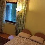 Gostinjska kuća Alp House *