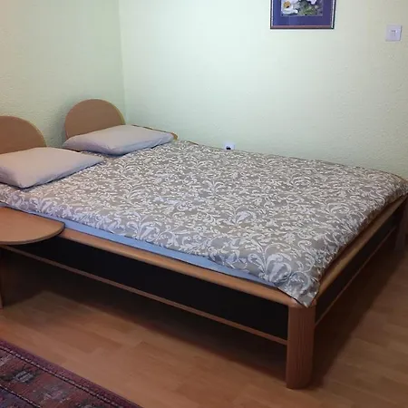 Guest house Alp House *