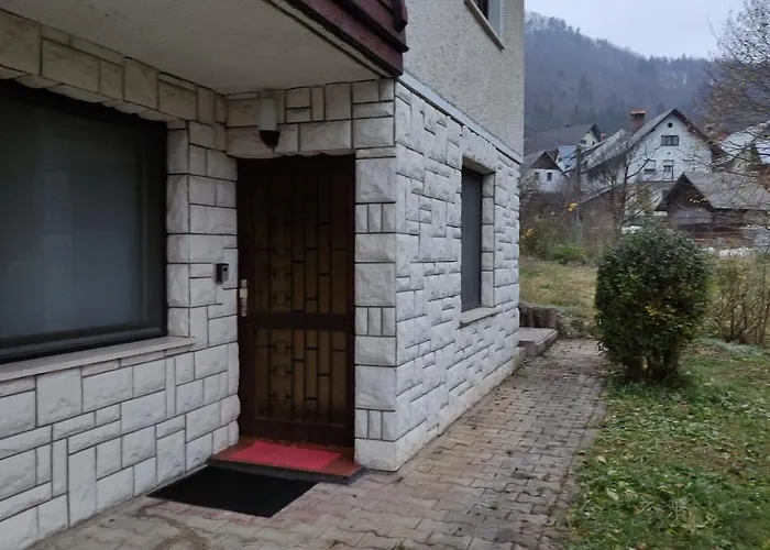 게스트하우스 Alp House