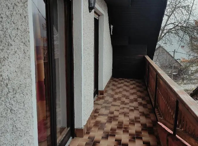 Alp House 게스트하우스 보힌스카 벨라